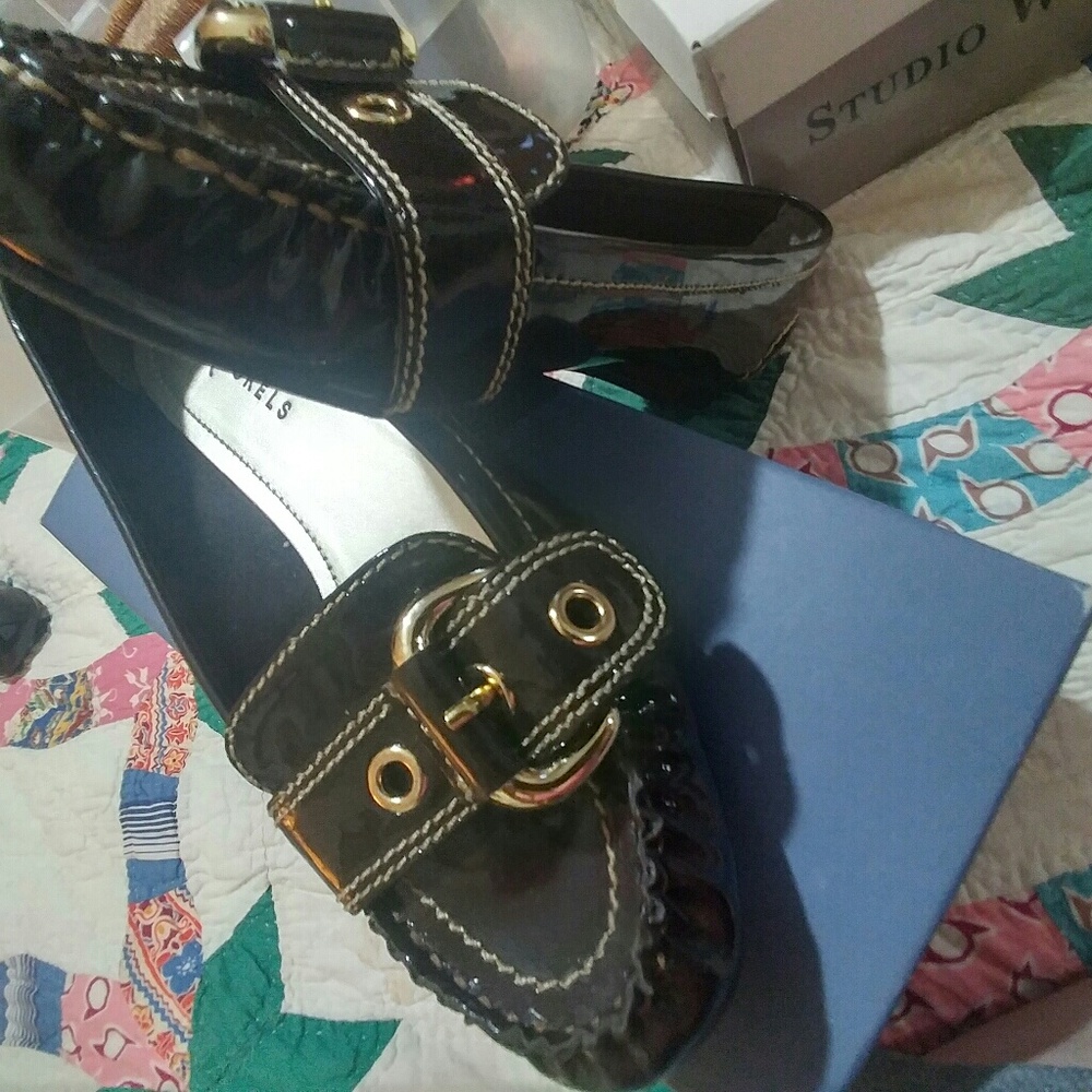 Nickles Brown Pantene shoes